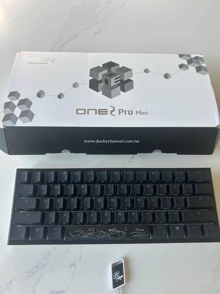 Toetsenbord! Ducky one 2 pro mini, Computers en Software, Computerkoelers, Ophalen of Verzenden