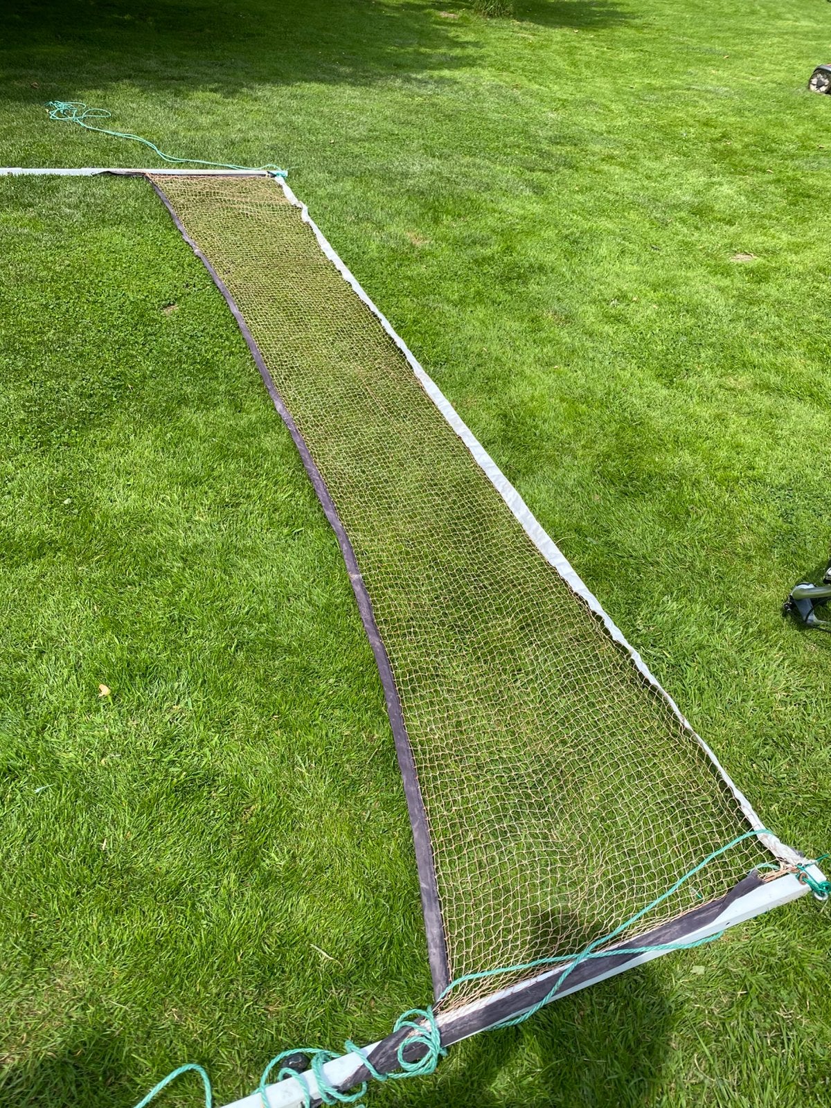 Net om in de tuin badminton of balspel te spelen, Ophalen, Gebruikt