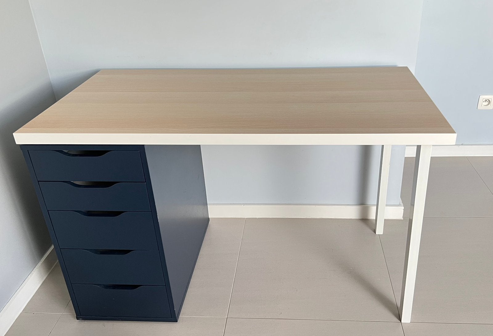 Bureau avec rangement ( urgent), 120 cm, Enlèvement, Utilisé, IKEA