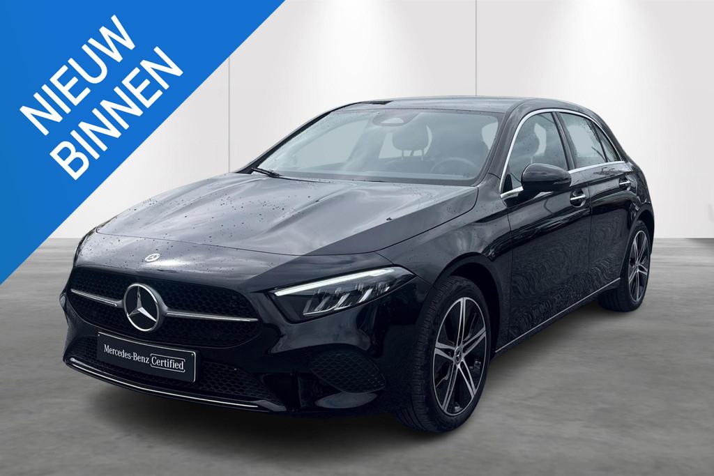 Mercedes-Benz A-klasse A 250 e Luxury Line, Auto's, Mercedes-Benz, Stof, Gebruikt, Zwart, 16 kWh