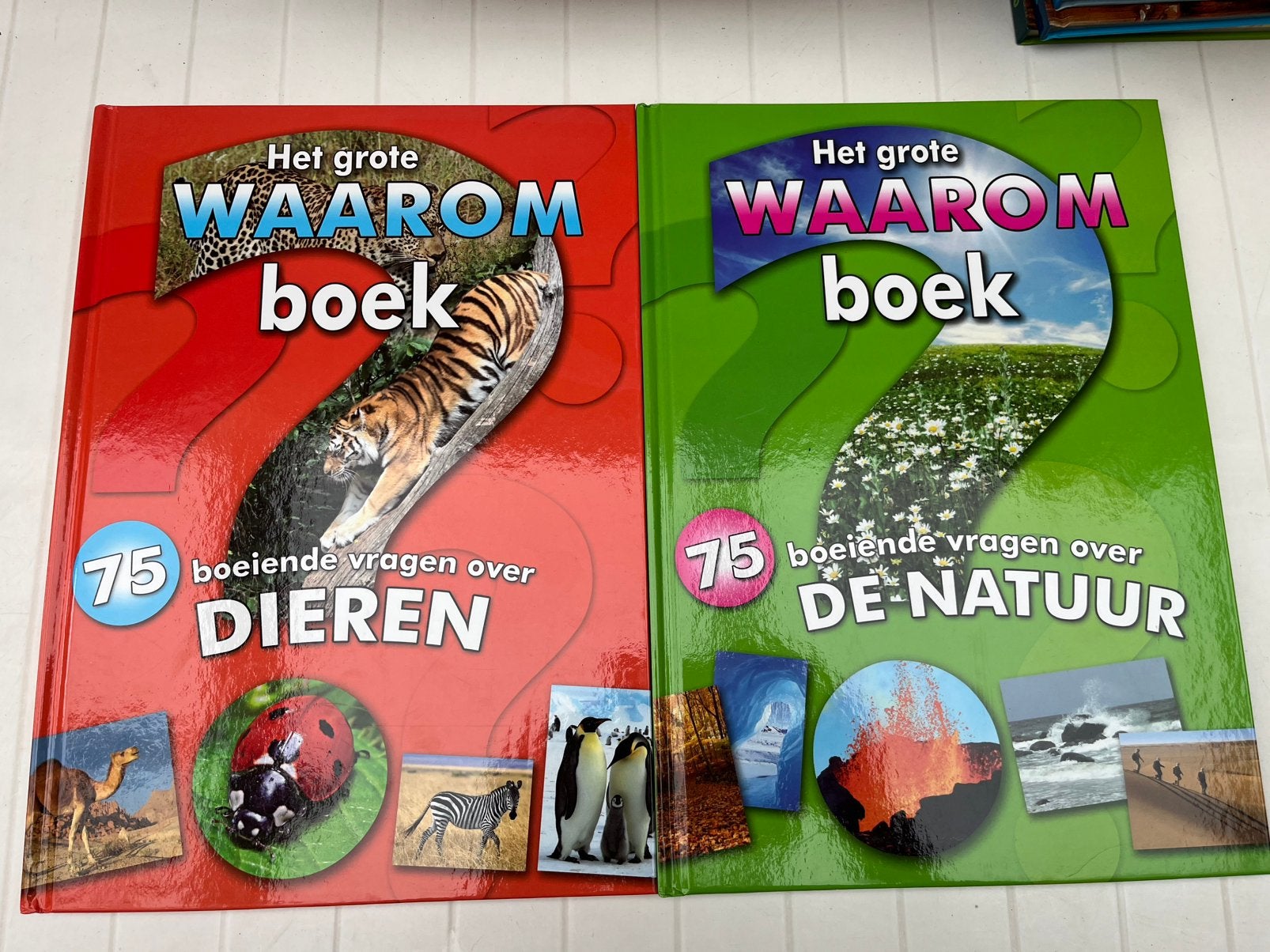 Set van twee boeken , het grote waarom boek, Ophalen of Verzenden