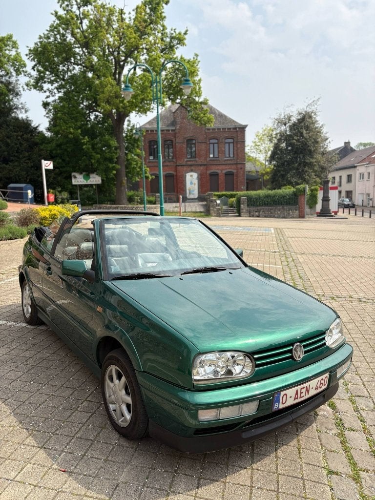 Ancêtre, Auto's, Voorwielaandrijving, 4 zetels, Zwart, 4 cilinders