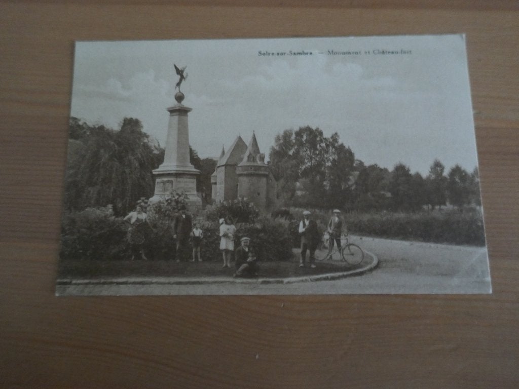 Monument et château fort de Solre S/Sambre, Enlèvement ou Envoi, Non affranchie, Hainaut