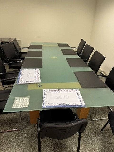 Vergadertafel in glas, Receptie of Entree, Ophalen, Gebruikt, Bureau