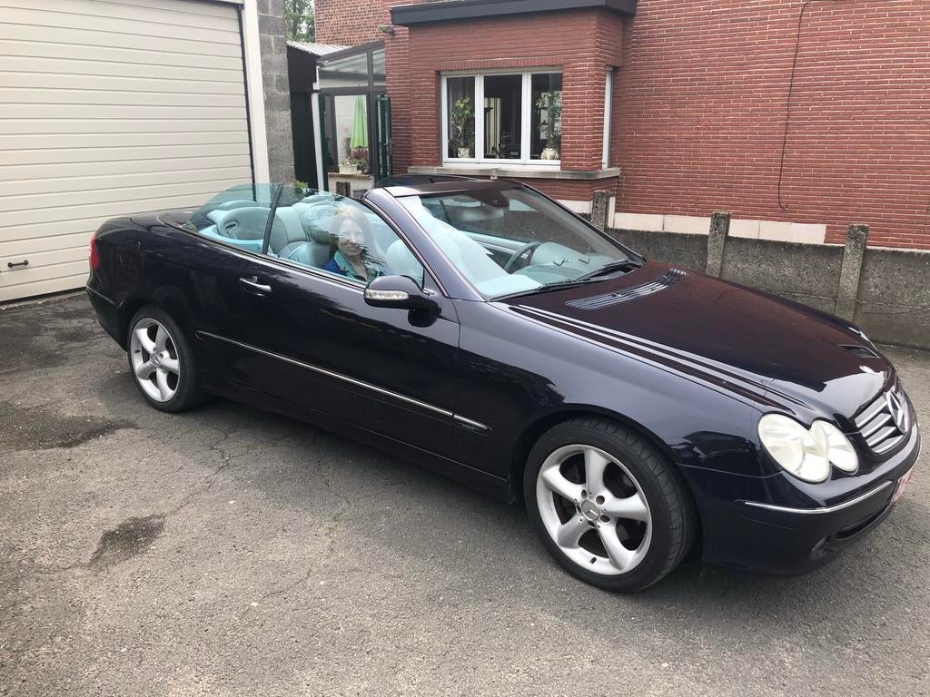 Mercedes cabrio CLK kompressor 200 van 2005, Auto's, Mercedes-Benz, Achterwielaandrijving, Beige, Cabriolet, Blauw