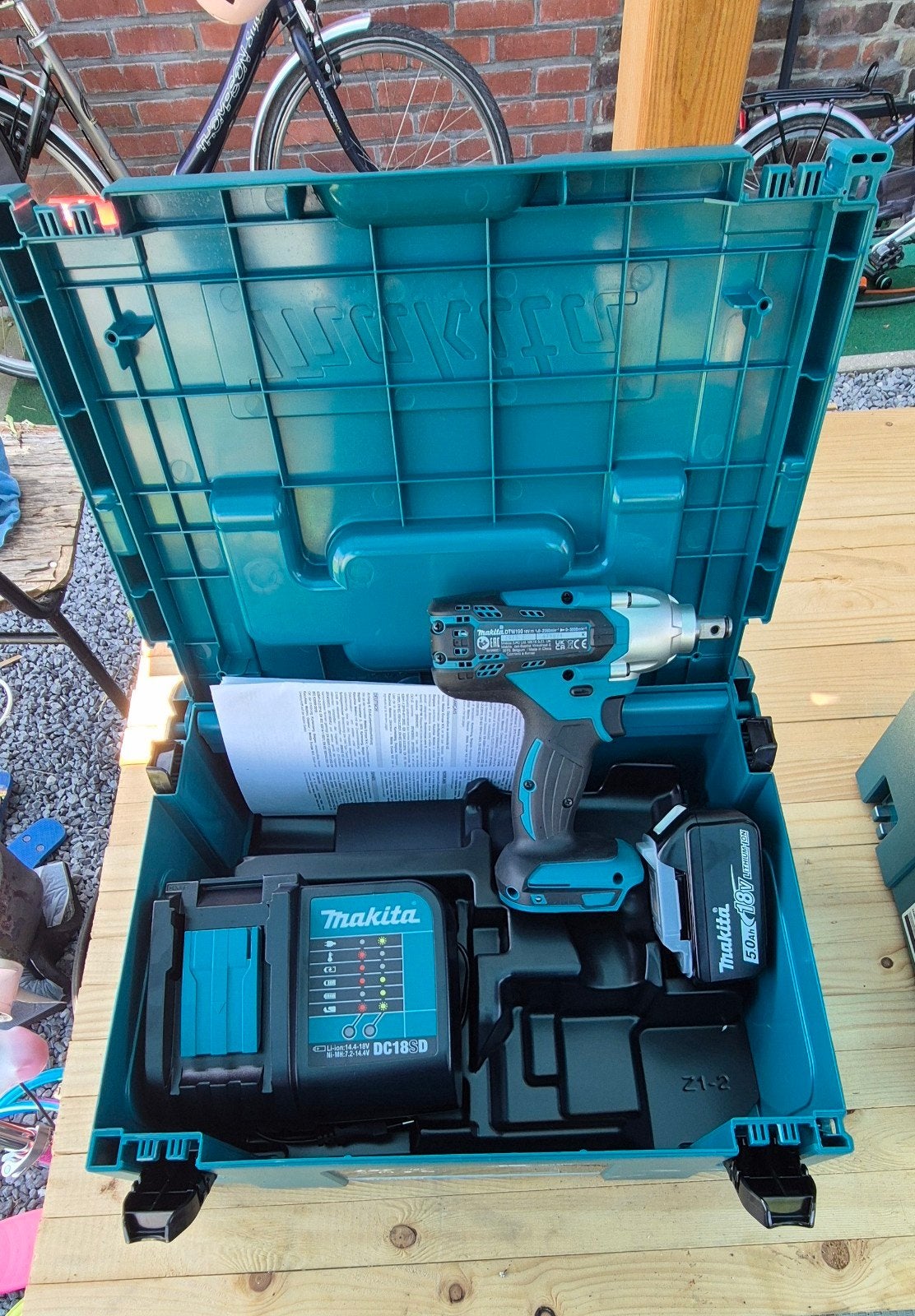 Makita DTW190 slagmoersleutel + accu + lader + Mbox (nieuw), Ophalen