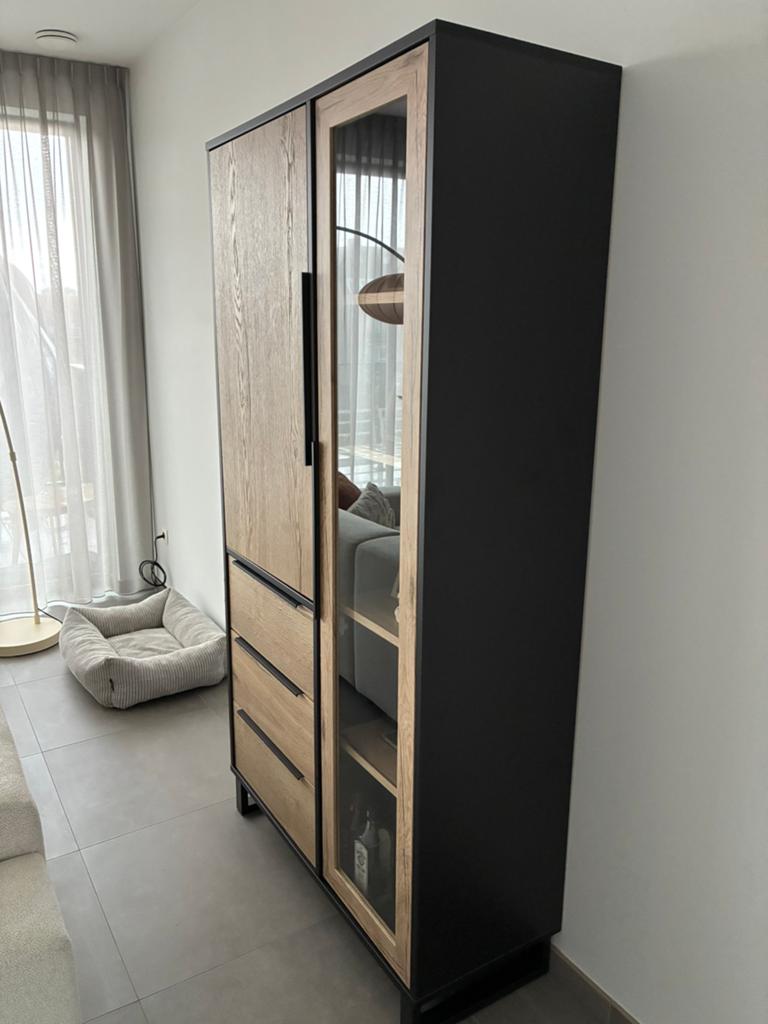 Vitrinekast te koop, Huis en Inrichting, Kasten | Kleerkasten, Ophalen, Zo goed als nieuw