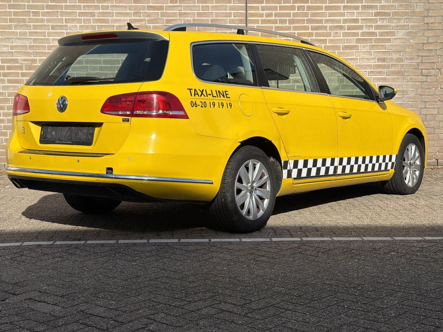 Volkswagen Passat Variant 1.6 TDI Highline BlueMotion | € 2., Auto's, 116 g/km, Zwart, Bedrijf, Verwarmde buitenspiegels