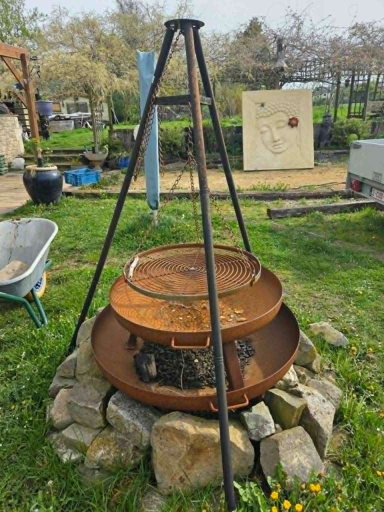 Brasero en acier corten + grille trépier suspension, Enlèvement, Utilisé, BBQ