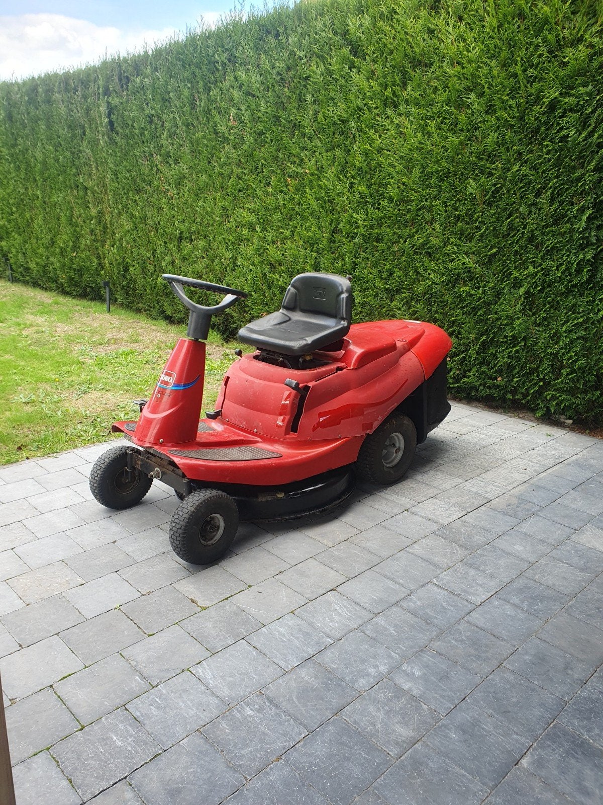 Zitmaaier Toro Wheel Horse 13-32H Hydrostaat, Ophalen