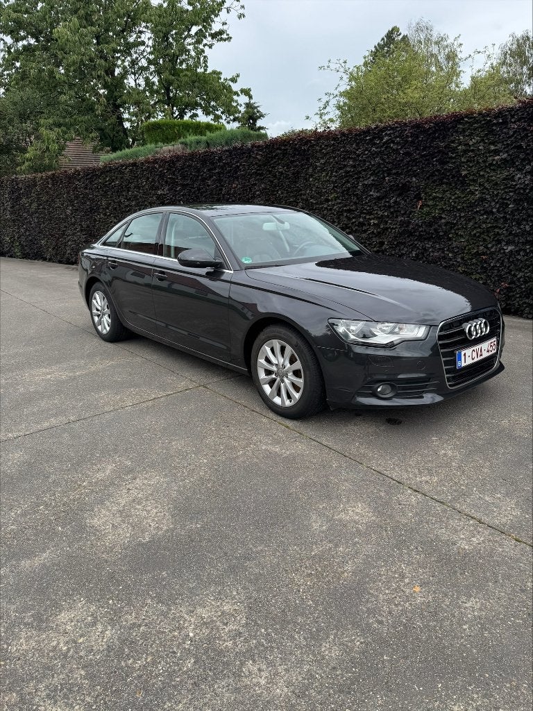 Audi A6  2.O TDI  2012  182090 km, Auto's, Voorwielaandrijving, 129 g/km, 4 cilinders, 1650 kg