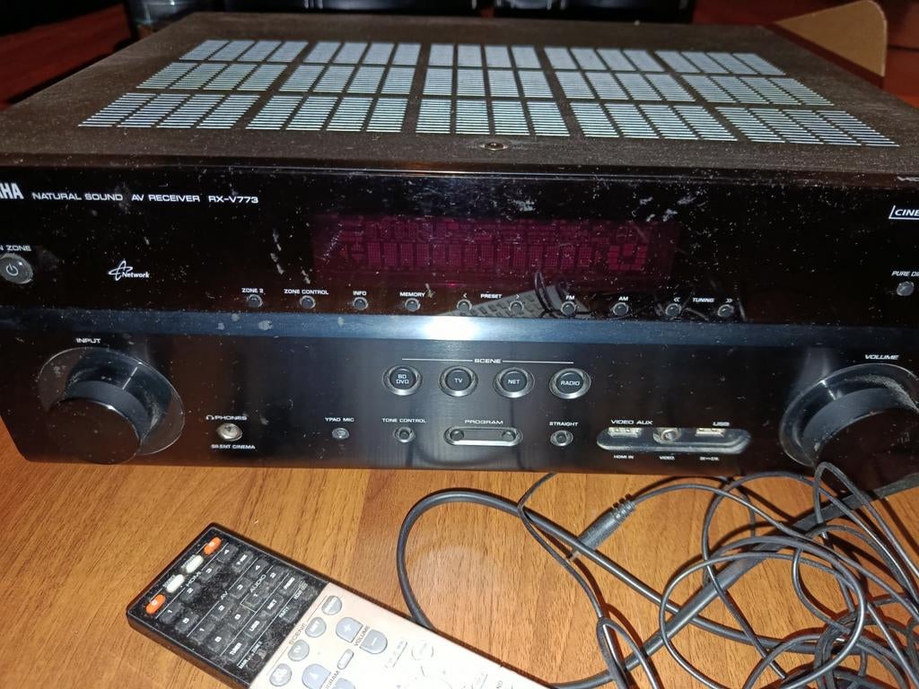 Ampli home cinéma Yamaha RX V773 + enceintes Logitech Z906, Enlèvement, Yamaha