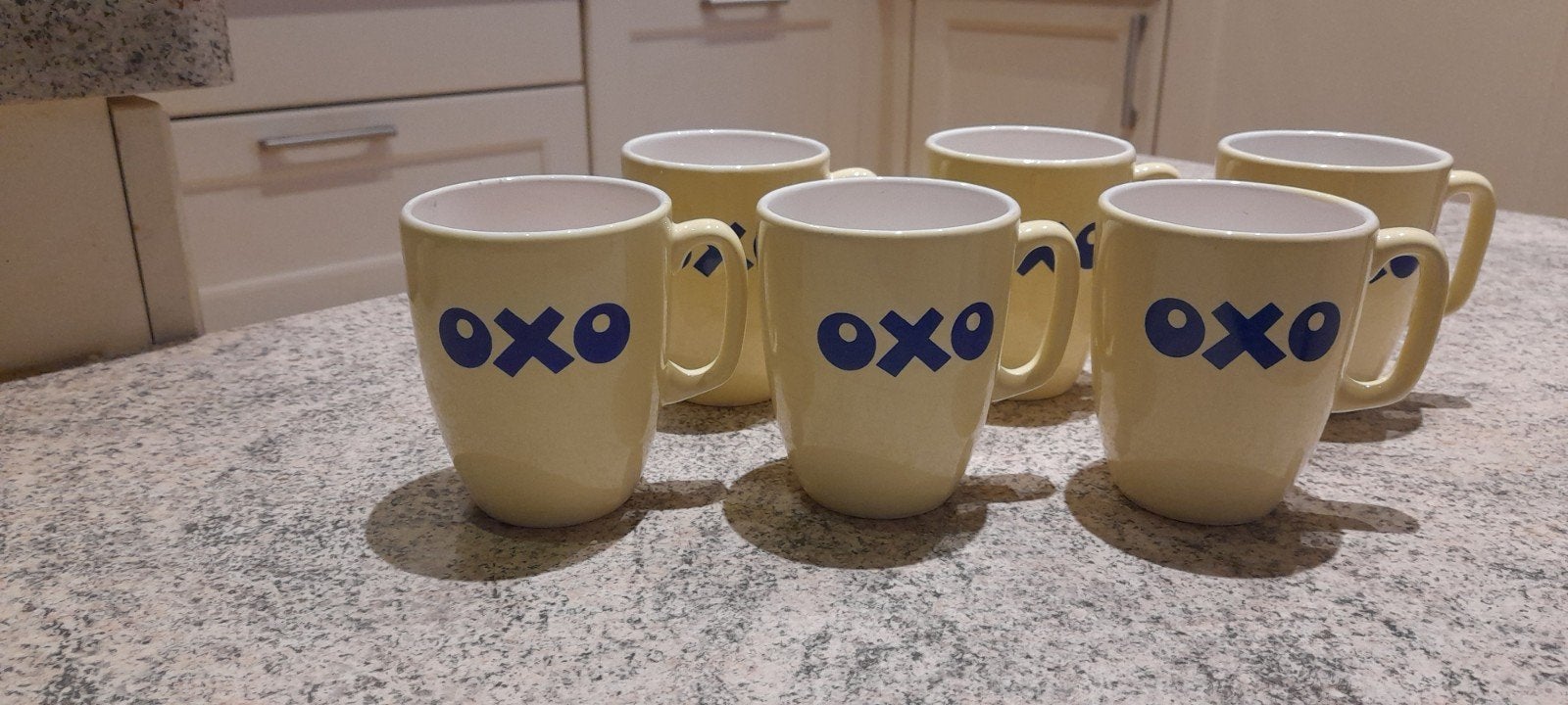 Oxo tassen, Ophalen