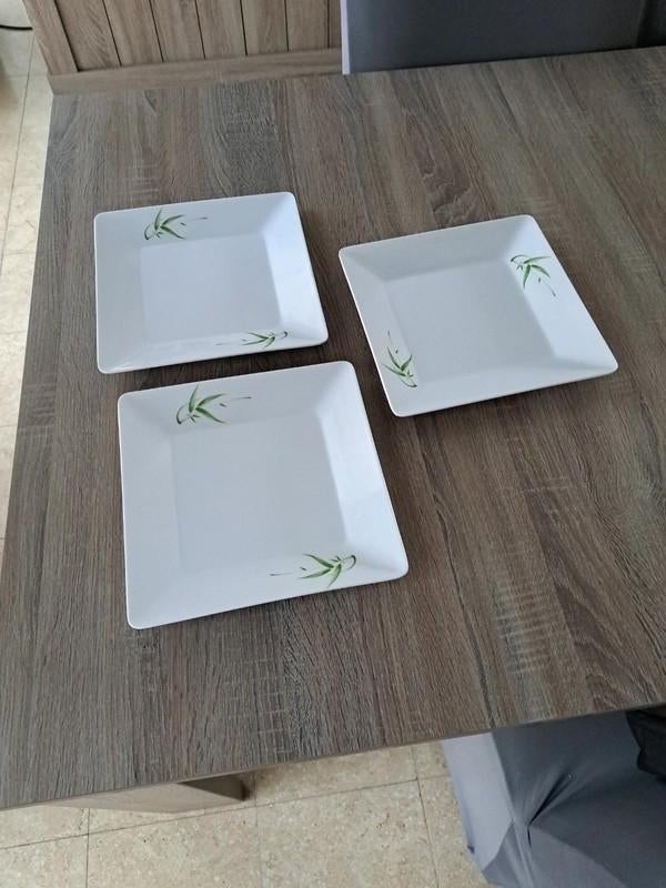 Kunststof borden, Huis en Inrichting, Ophalen of Verzenden, Zo goed als nieuw, Overige materialen, Bord(en)