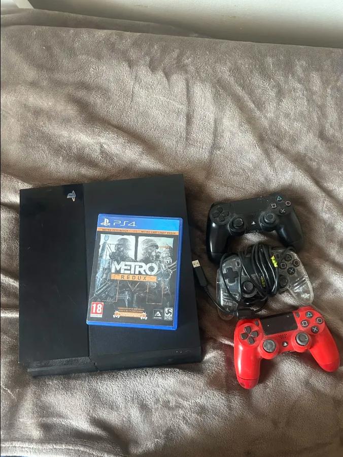 Ps4 bundel, Consoles de jeu & Jeux vidéo, Consoles de jeu | Sony PlayStation 4, 500 GB, Avec 3 manettes ou plus, Enlèvement, Utilisé