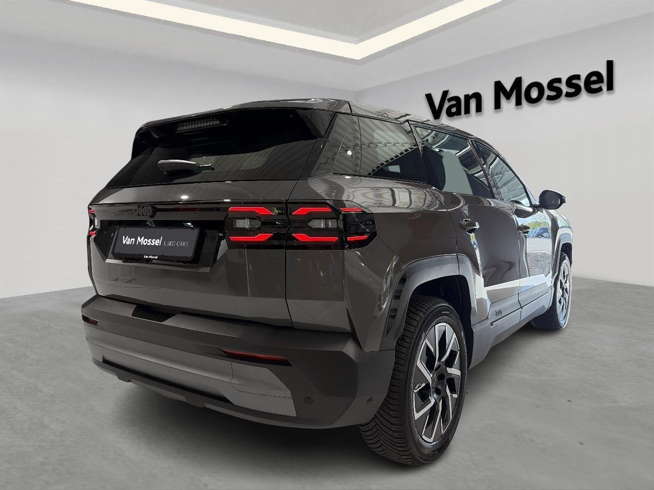 Jeep Compass Full Electric Altitude (automatique), Autos, Achat, 213 ch, Entreprise, Assistance au freinage d'urgence