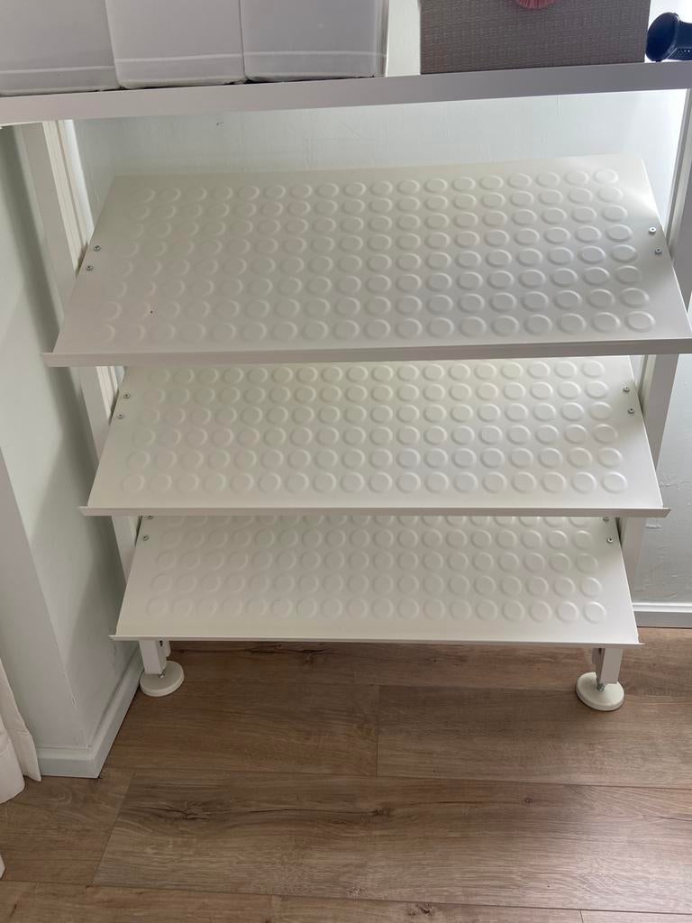 IKEA - Elvarli étagères à chaussures, Huis en Inrichting, Ophalen, Zo goed als nieuw
