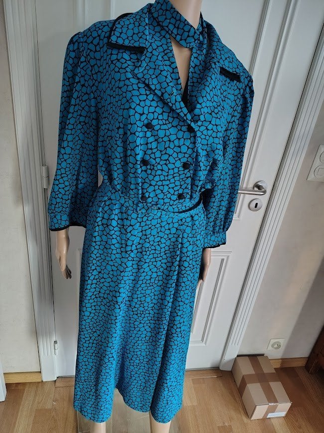mooie vintage jurk met bijhorende riem, Kleding | Dames, Maat 38/40 (M), Zo goed als nieuw, Onder de knie, Vintage .