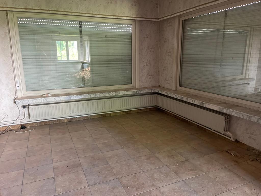 Hoek radiator, Doe-het-zelf en Bouw, Ophalen, Zo goed als nieuw, Radiator