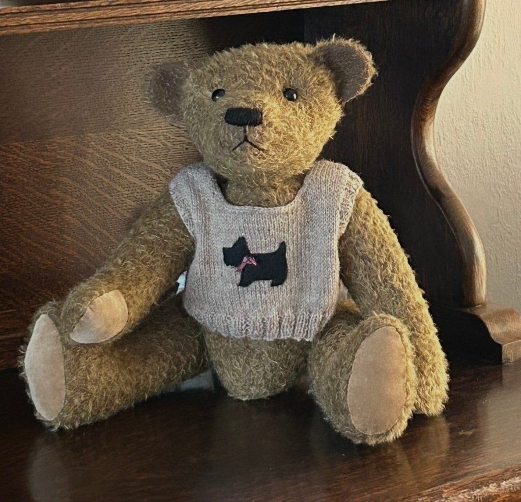 Justin zeer klassieke teddybeer handgemaakt !, Collections, Ours & Peluches, Enlèvement ou Envoi, Neuf, Ours en tissus, Autres marques
