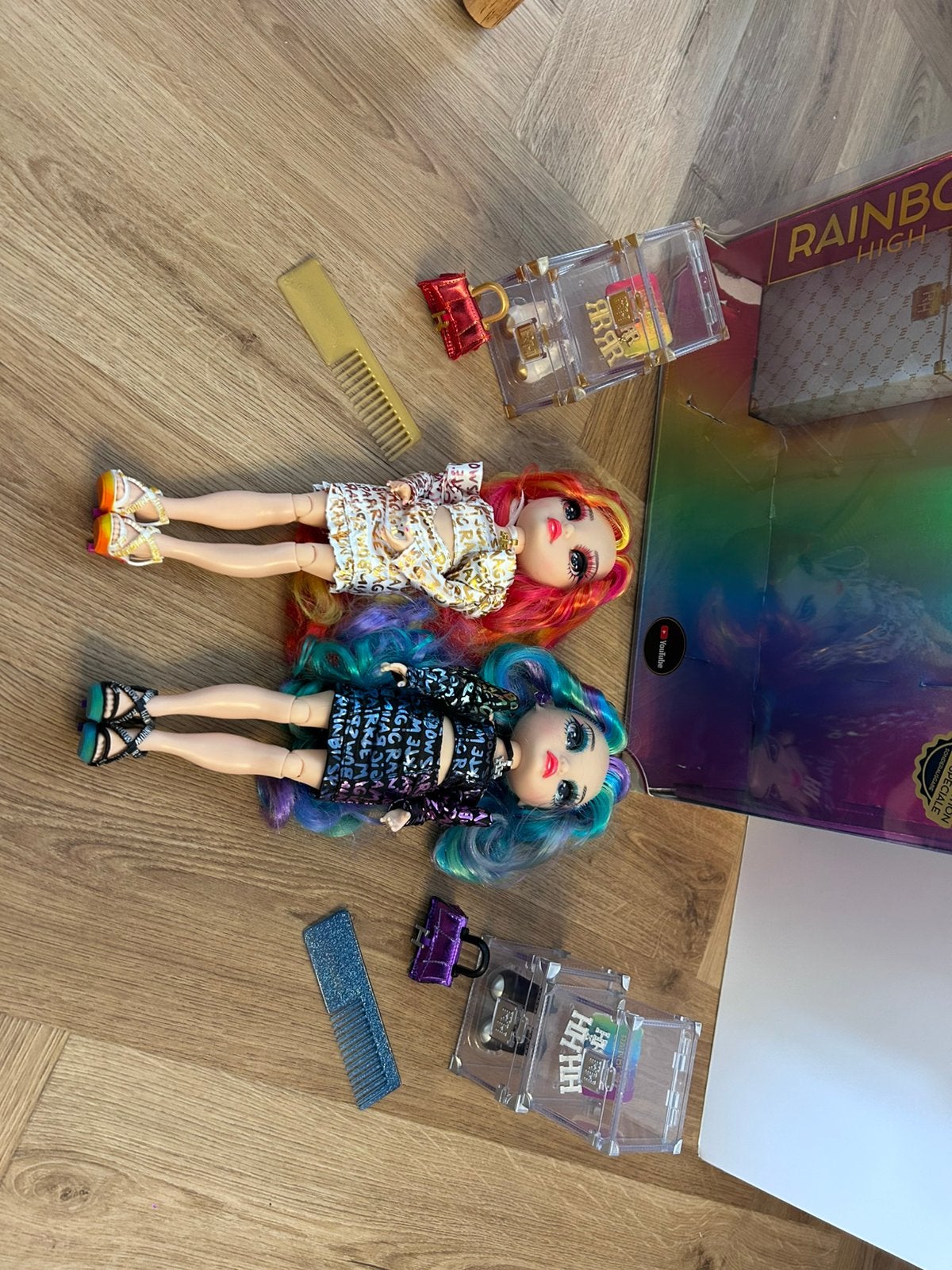 Rainbow high special edition, Ophalen, Zo goed als nieuw
