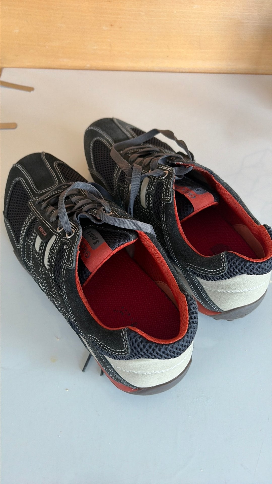 Geox schoenen 43, Ophalen, Zo goed als nieuw