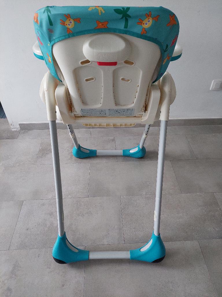 Chaise haute bébé plus couverture bébé le tout 90 euros, Enlèvement, Utilisé, Autres types, Ceinture(s)