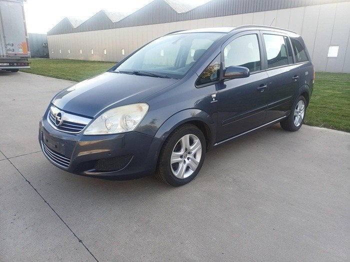 Opel Zafira 7 places déjà homologué pour la vente, Autos, Achat, Boîte manuelle, Particulier, 81 kW