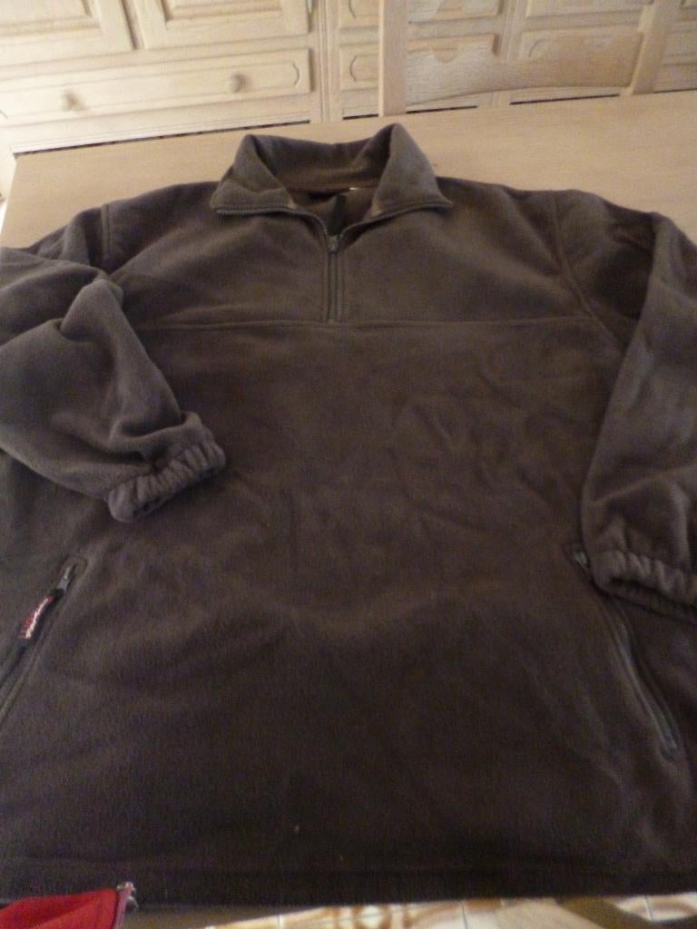 fleece trui maat M, Ophalen of Verzenden, Zo goed als nieuw, Maat 38/40 (M), Bruin