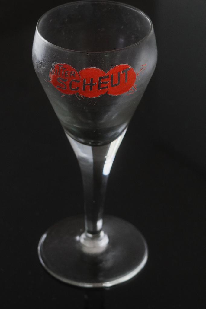 Bitter Scheut - Van Cauwelaert, Collections, Verres & Petits Verres, Enlèvement, Comme neuf