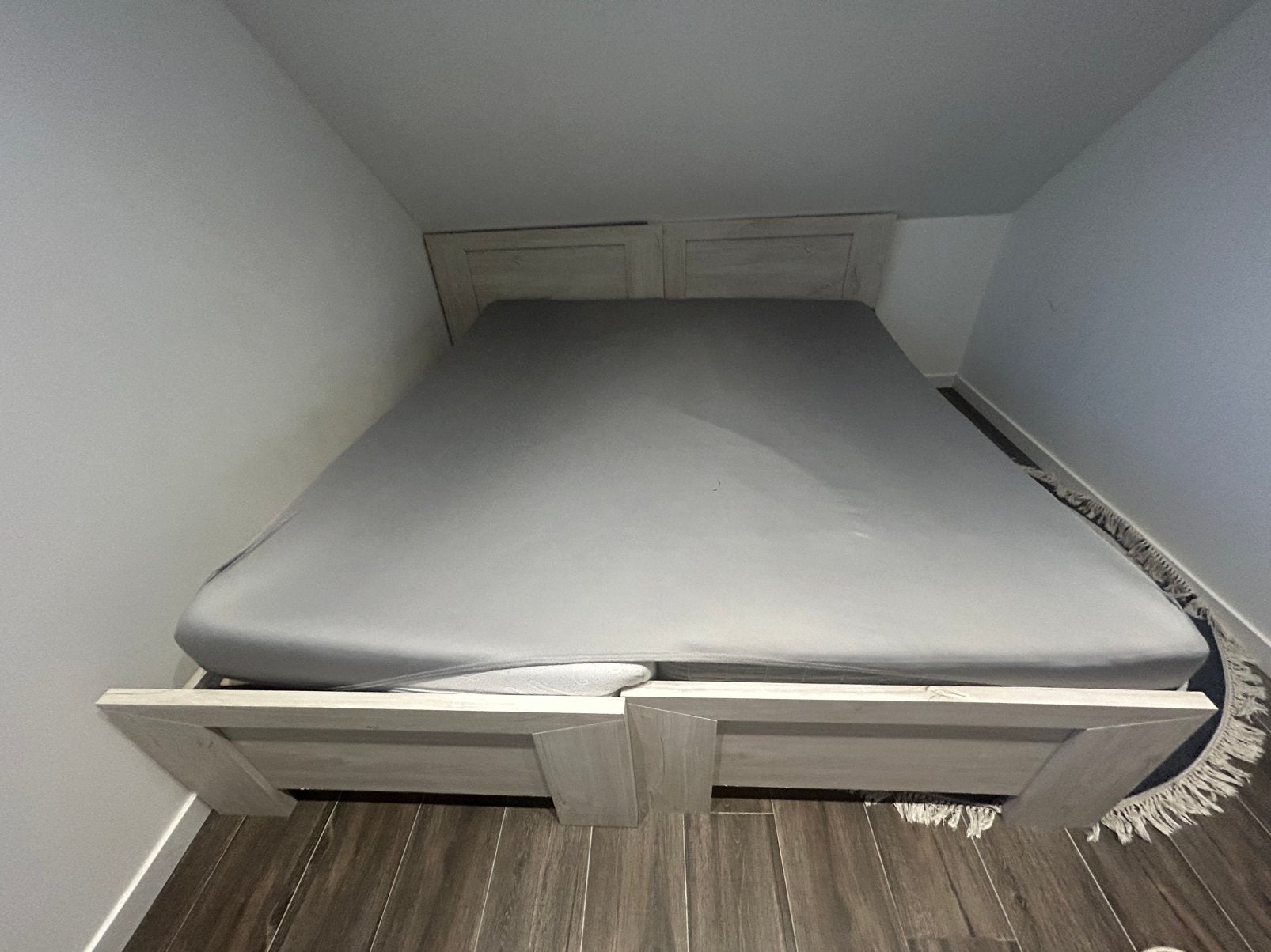 Ruim 2-persoonsbed Comfortabel slapen, Immo