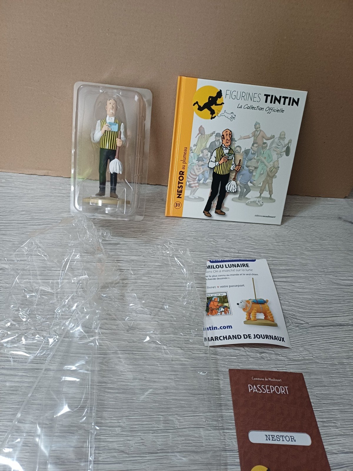 Figurine Nestor 31 Tintin, Enlèvement ou Envoi, Tintin, Comme neuf, Statue ou Figurine
