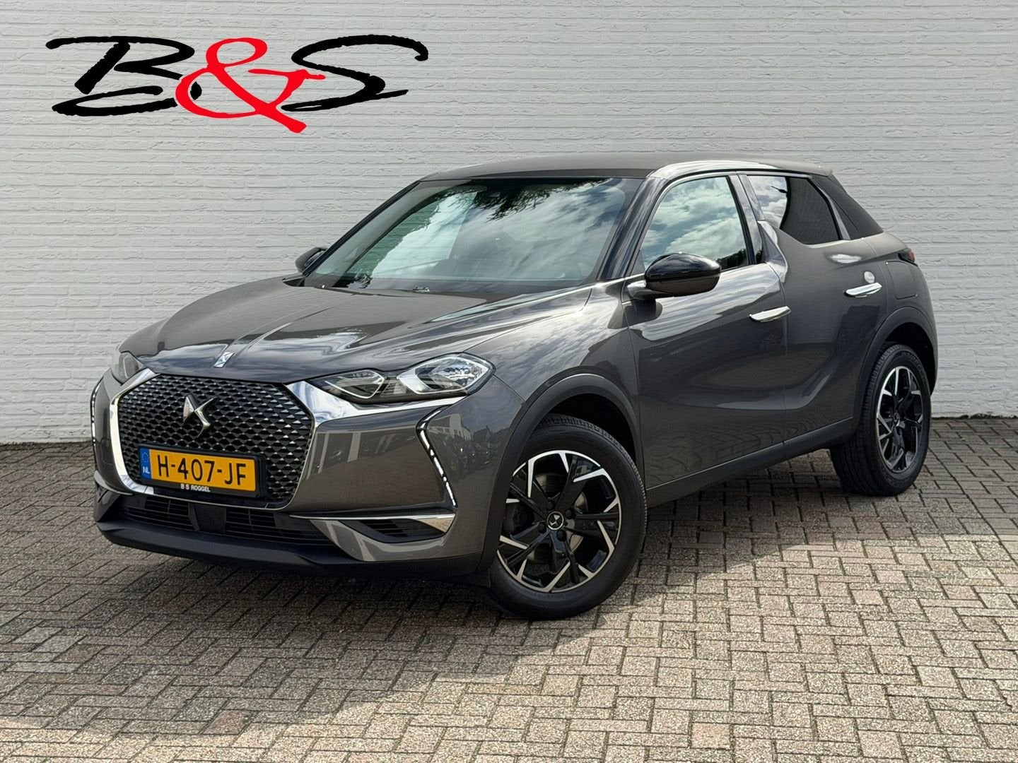 DS Automobiles DS3 Crossback 1.2 PureTech So Chic Camera Nav, Autos, Autos Autre, Argent ou Gris, Achat, Entreprise, 110 g/km
