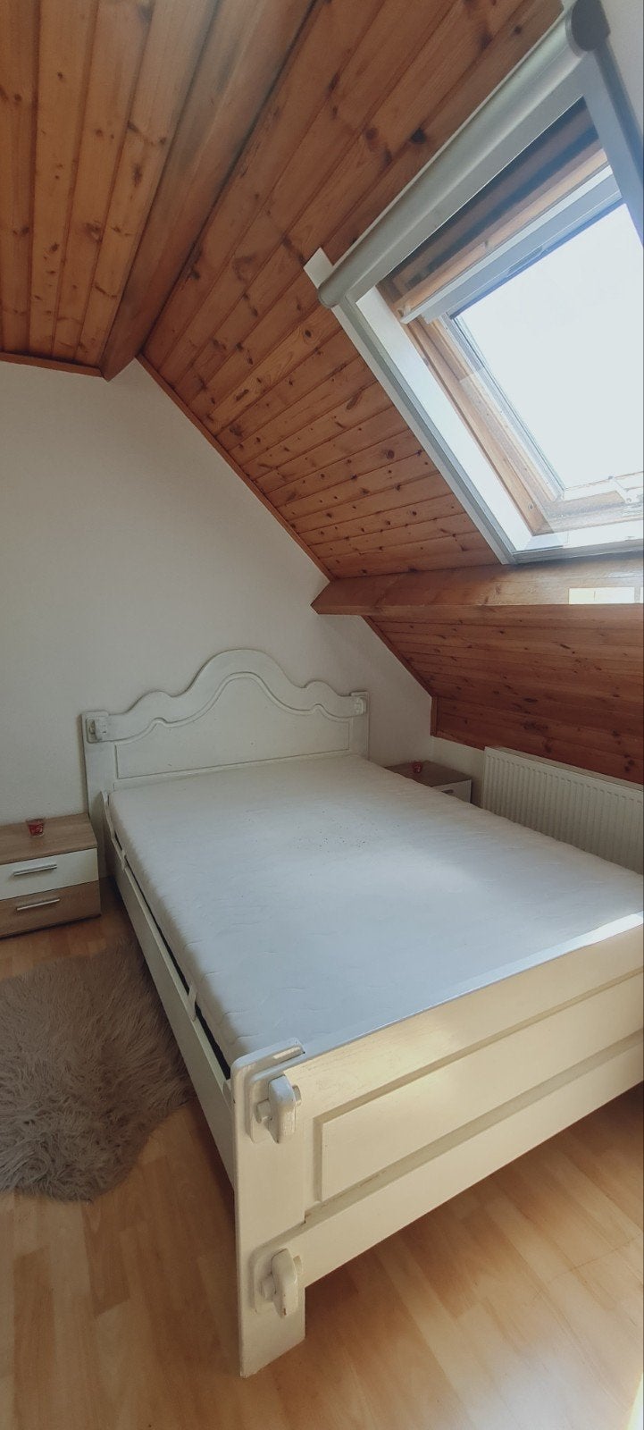 Lit double en bois blanc 140x200 cm + Sommier + Matelas, Maison & Meubles, Chambre à coucher | Lits, Enlèvement, Blanc, Bois, 200 cm