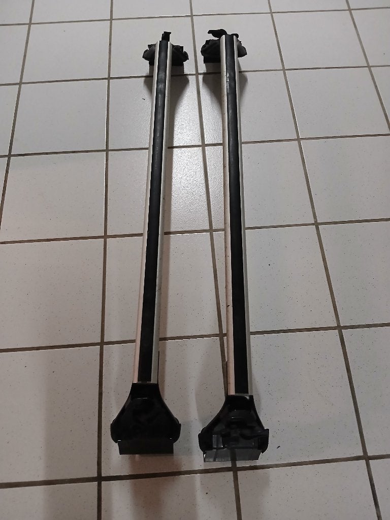 Barre de toit peugeot 3008 avec 2 cles, Enlèvement, Comme neuf