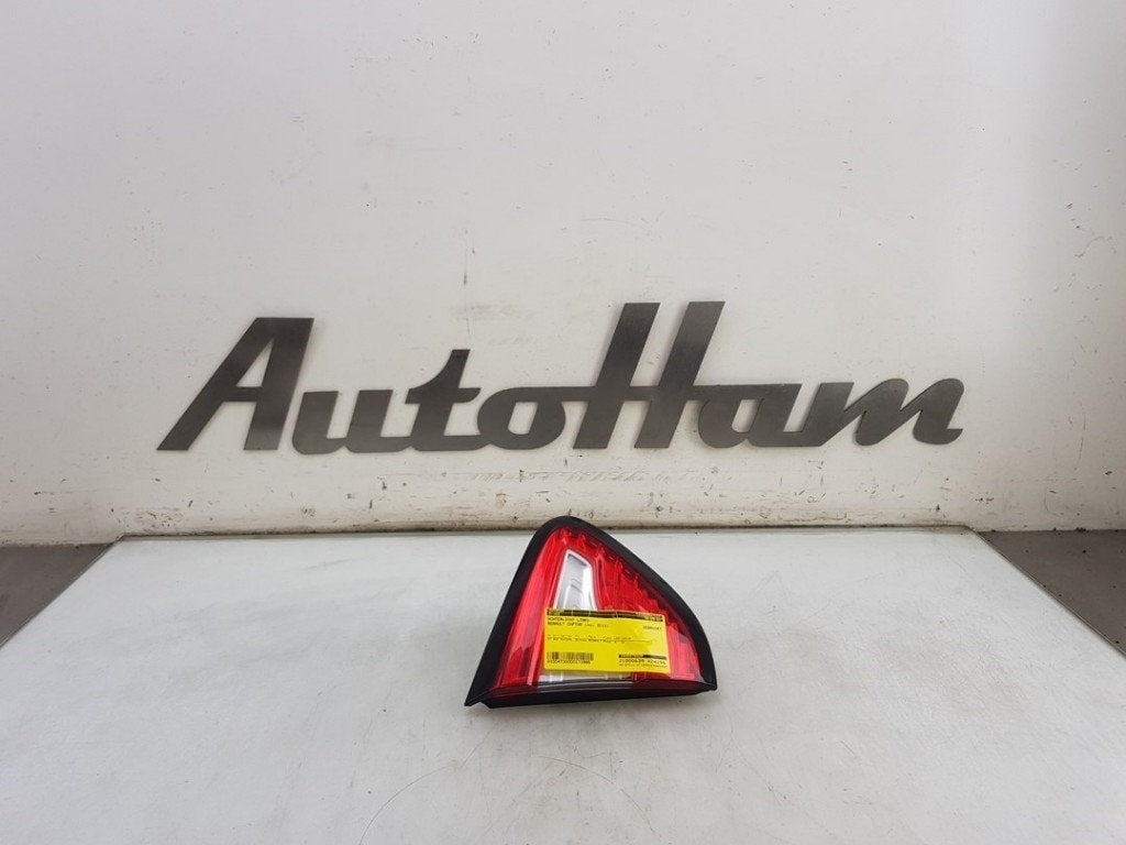 ACHTERLICHT LINKS Captur (2R) (|265557893R|265554078R|), Gebruikt, Renault, Peter-Huppertz-Straße 5
51063  Köln, DE, Dialog.deutschland@renault.de