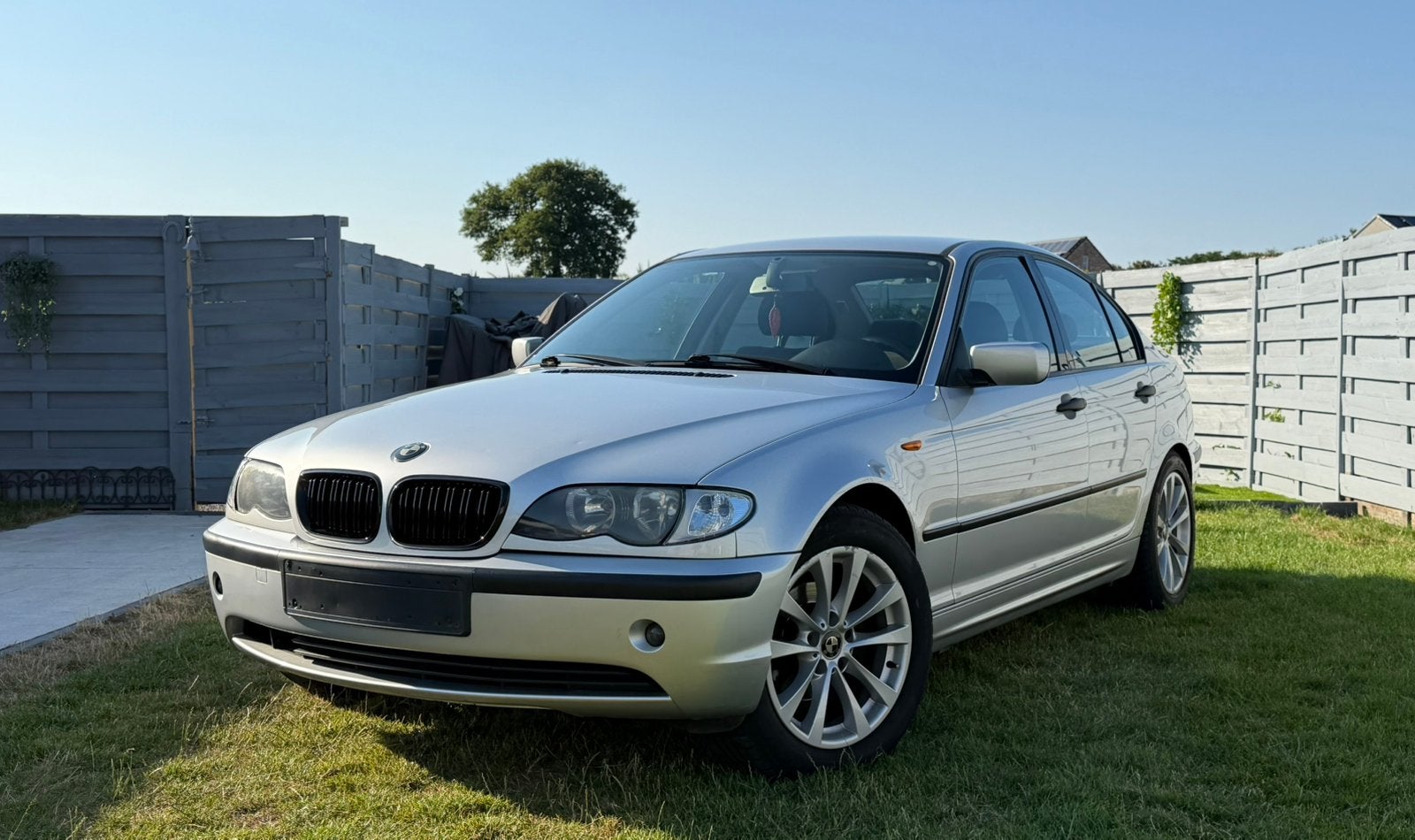 Bmw 316i 2003 en parfait état., Autos, BMW, Particulier, Série 3, Essence, Euro 4, Berline, 5 portes, Boîte manuelle, Carnet d'entretien