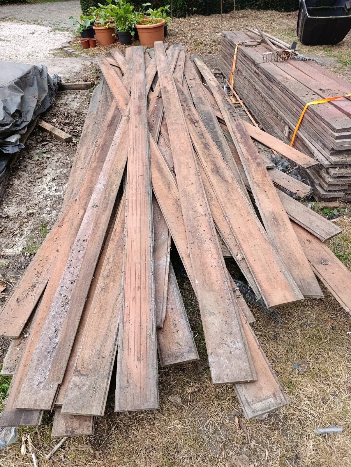 Meranti planchetten tand en groef, Tuin en Terras, Ophalen