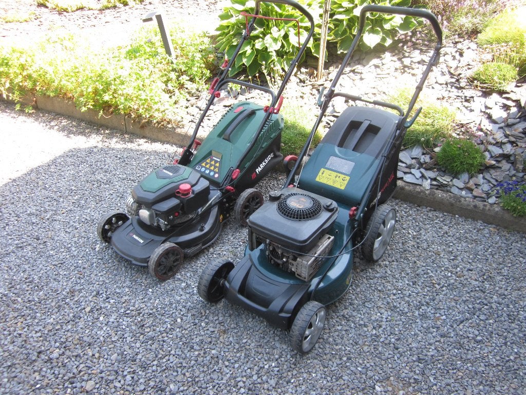 tondeuse non tractée parfait état entretien fait, Jardin & Terrasse, Tondeuses à gazon, Enlèvement, Comme neuf