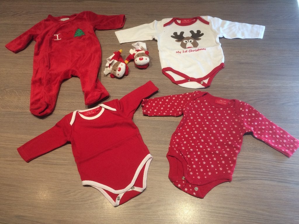 babykleertjes Kerst, Enfants & Bébés, Vêtements de bébé | Taille 56, Enlèvement, Comme neuf, Garçon ou Fille, Costume