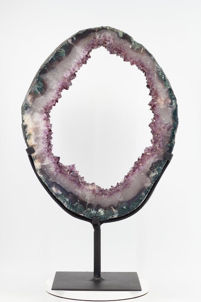 Disque géode améthyste sur support moderne en fer forgé 36cm, Enlèvement ou Envoi, Neuf, Violet, Moderne