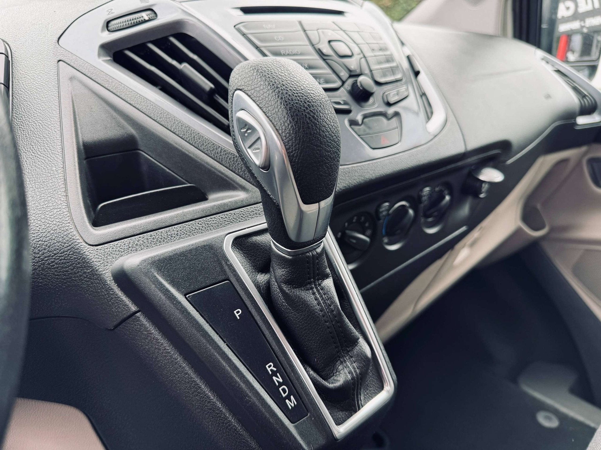 Ford Transit Custom 2.0 TDCi L2H1 Limited Multi-use, Autos, Argent ou Gris, Achat, 6 portes, Euro 6