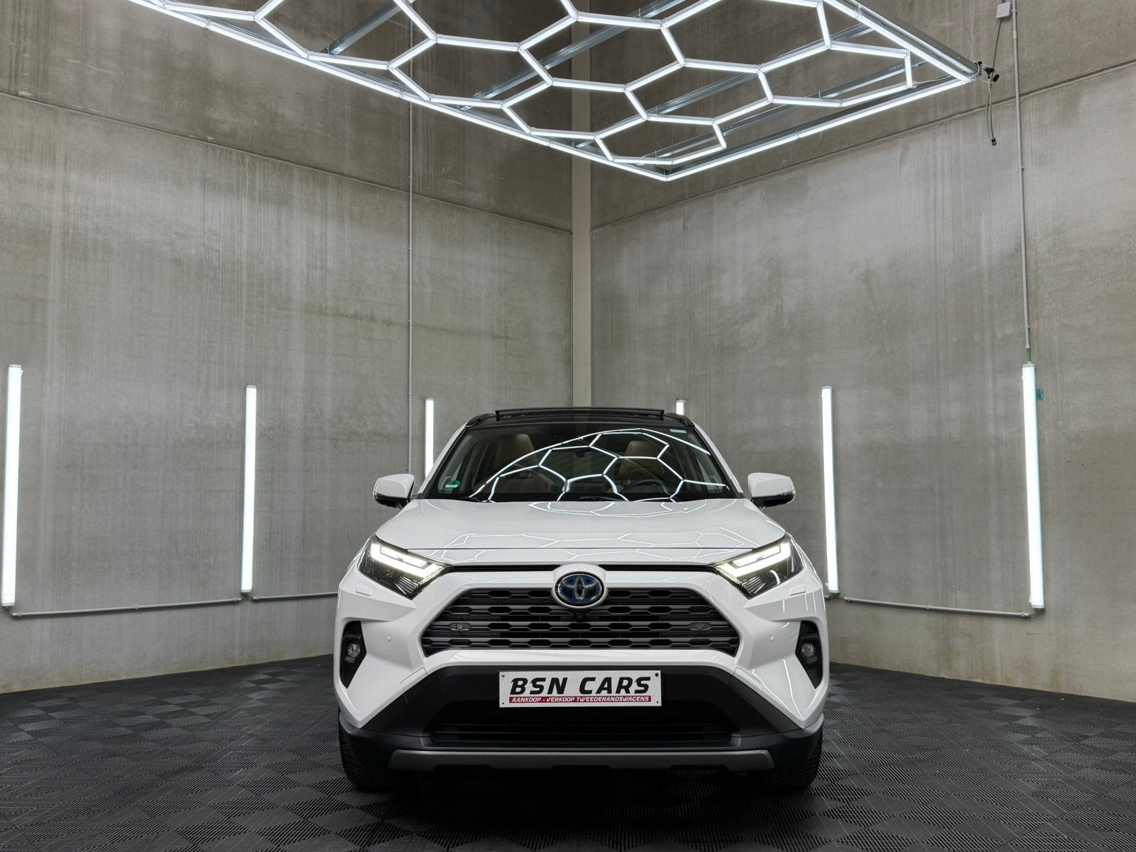 TOYOTA RAV4/PANO/360CAMERA/MEMORY/ZETELKOEL/JBL/LANE/GARANTI, Autos, Cuir, Essai à domicile, Achat, 2487 cm³