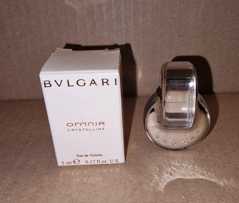Miniature de parfum Omnia Crystalline Bulgari EDT 5ml pleine, Envoi