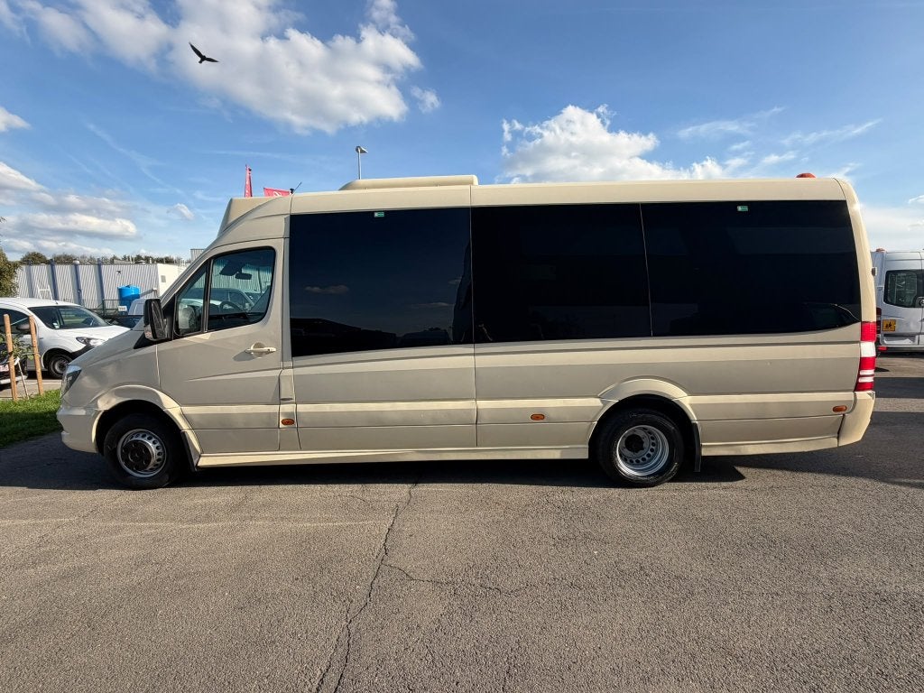 Mercedes Sprinter 519 Bus (Stock ID 28993) — 3