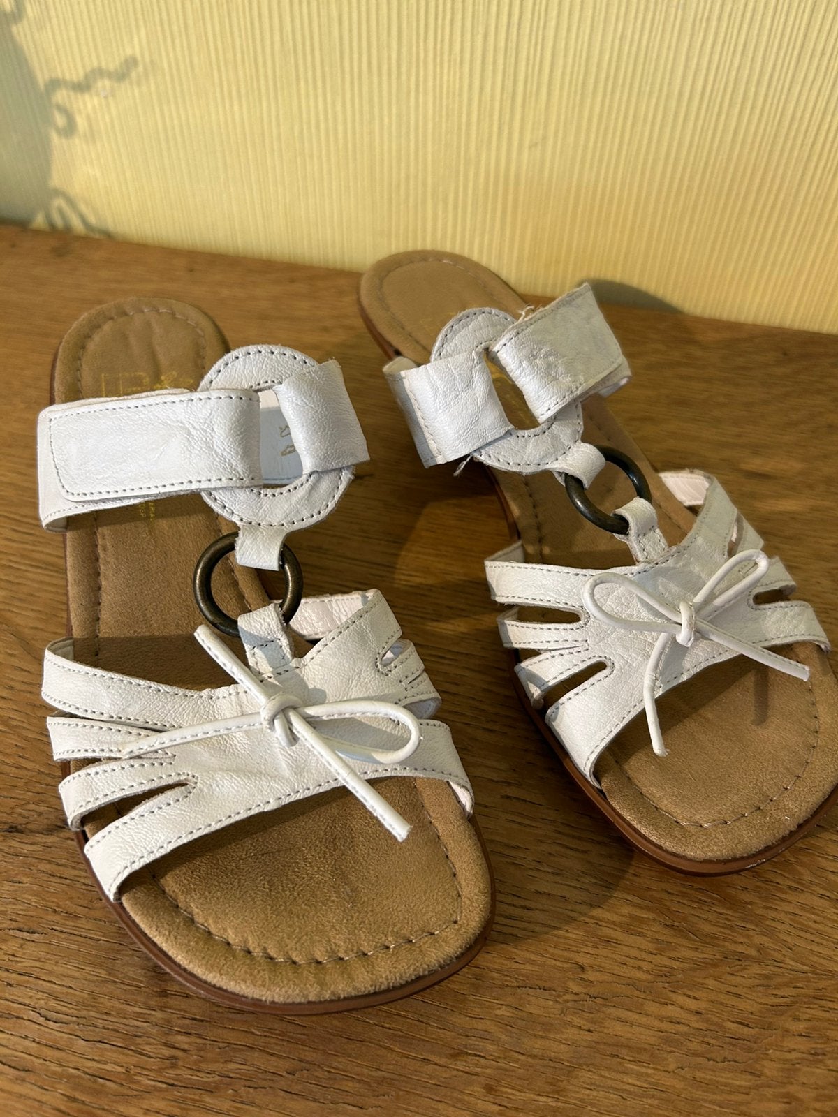 Mules 38 blanches, Vêtements | Femmes, Chaussures, Enlèvement ou Envoi, Comme neuf
