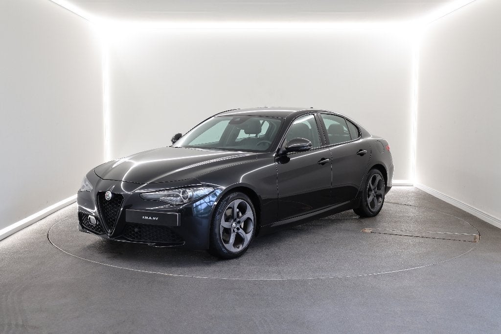 Alfa Romeo Giulia 2.2 JTDm B-Tech / BTW, Autos, Achat, Euro 6, https://public.car-pass.be/vhr/2f55e660-98d1-4b67-b37b-9e3782080e17?lang=nl