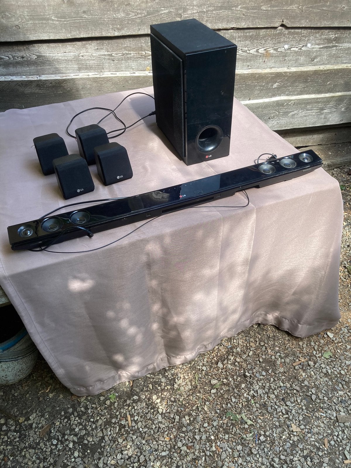 Sountbar met subwoofer en 4 boxen, Enlèvement, Utilisé