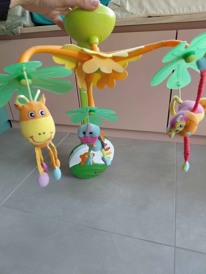Leuke mobiel met liedjes en bewegende diertjes, Enfants & Bébés, Enlèvement, Comme neuf, Garçon ou Fille