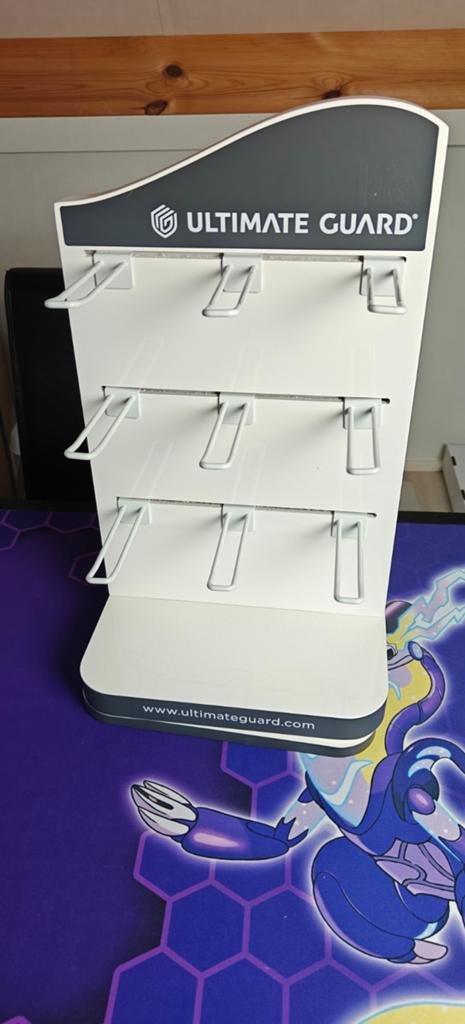 Ultimate Guard product display, Zakelijke goederen, Ophalen